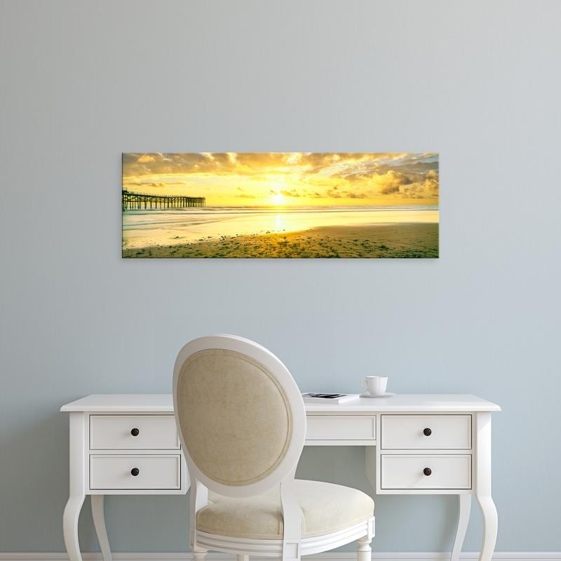 Easy Art Prints Panoramic Image 'Pier on the beach, Crystal Pier, Pacific Beach, San Diego, California' Canvas Art