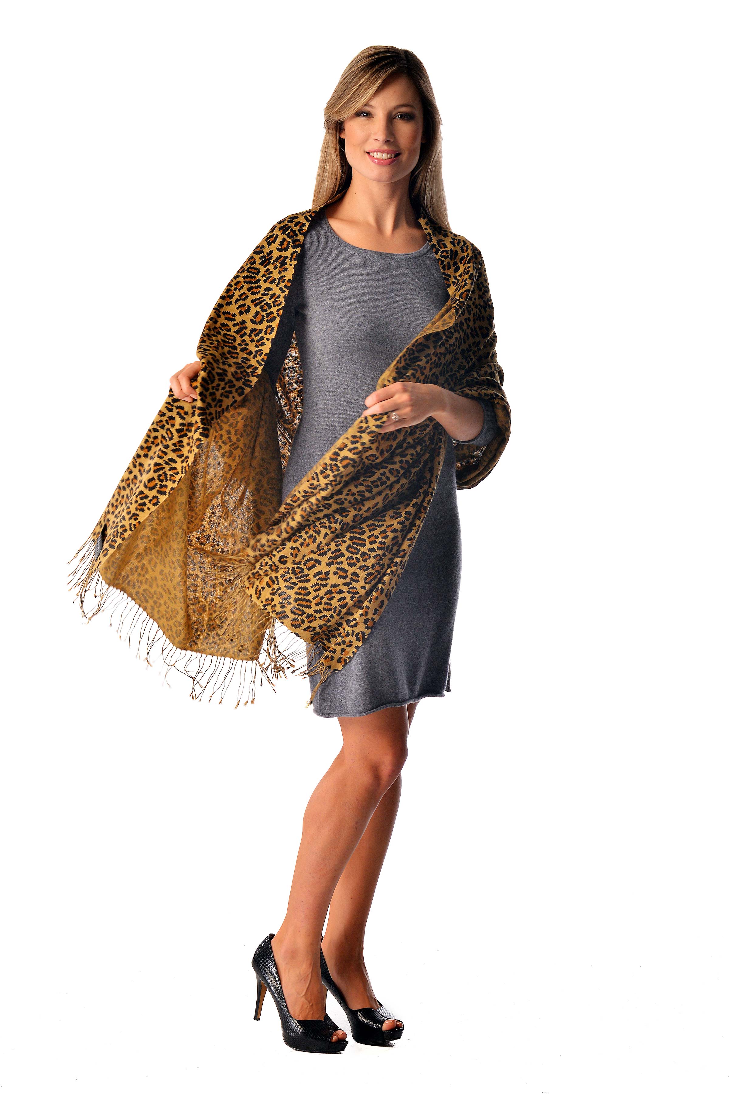 Pashmina Wrap in Animal Prints - Leopard (Leopard)