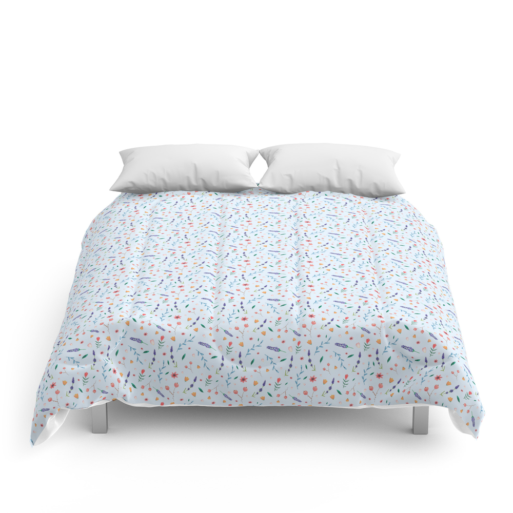 Adorable Mini Floral Pattern Comforter